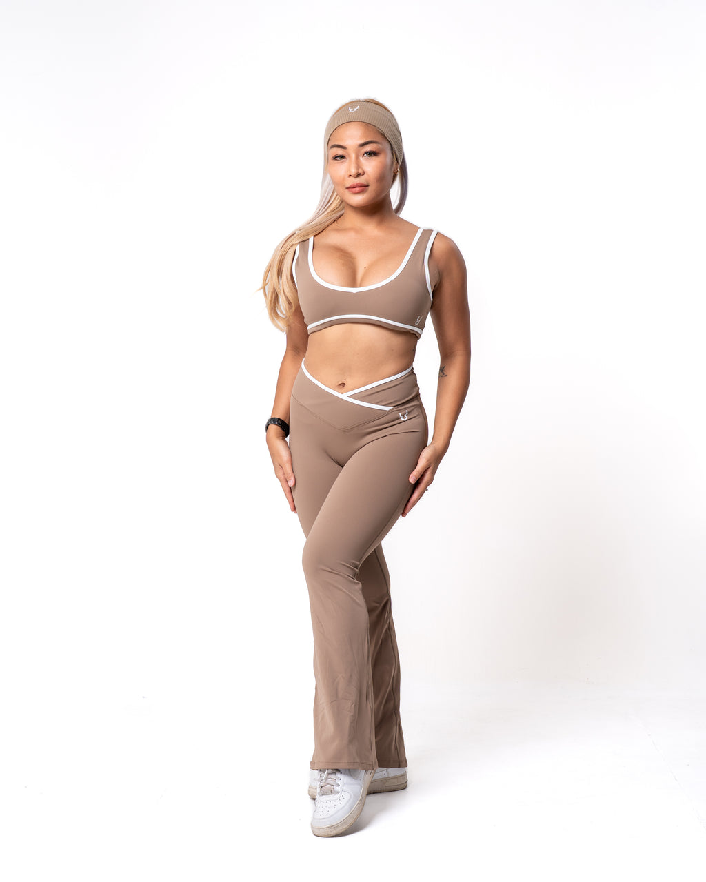 WHTLN Bell-Bottom Pants