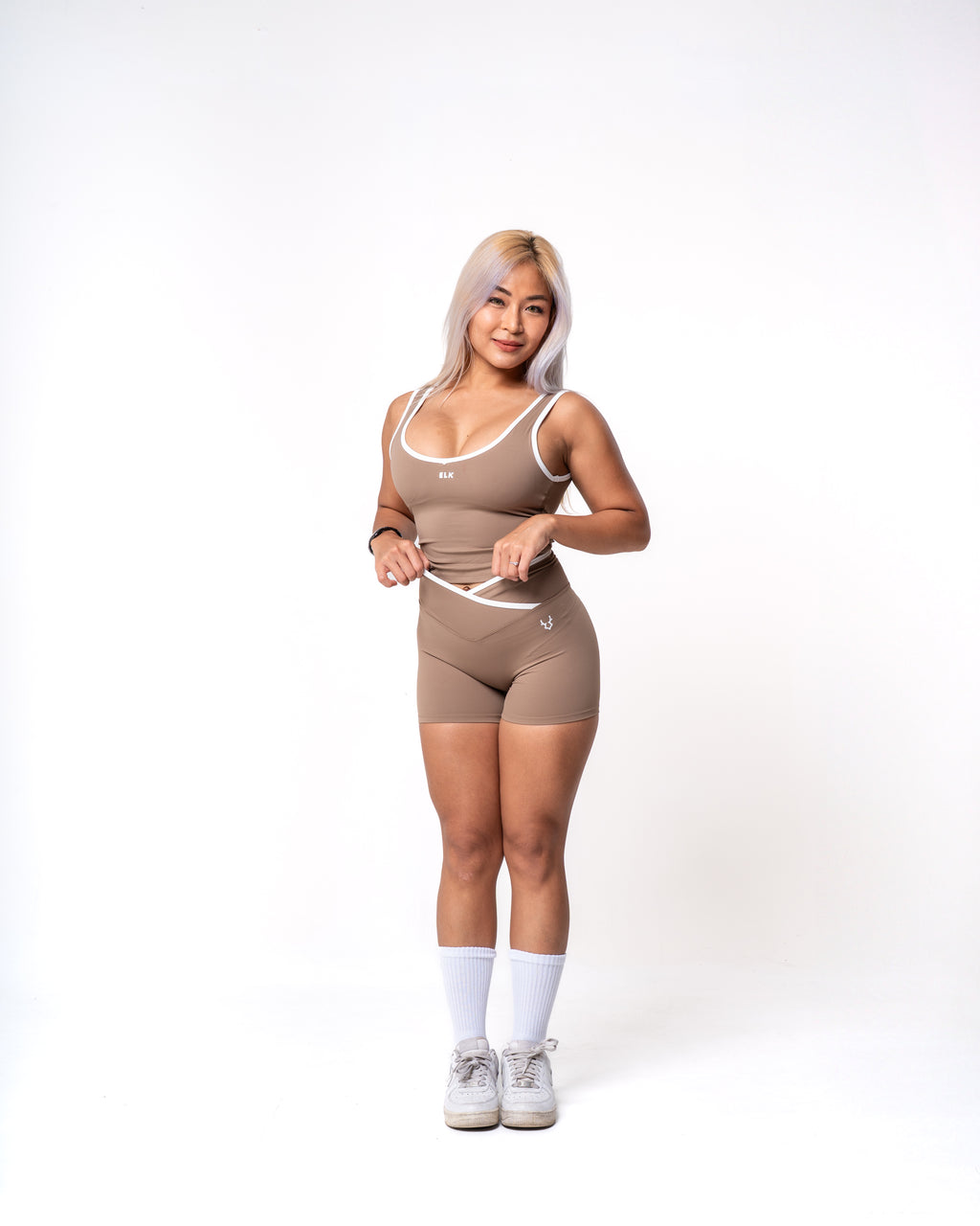 WHTLN Tank