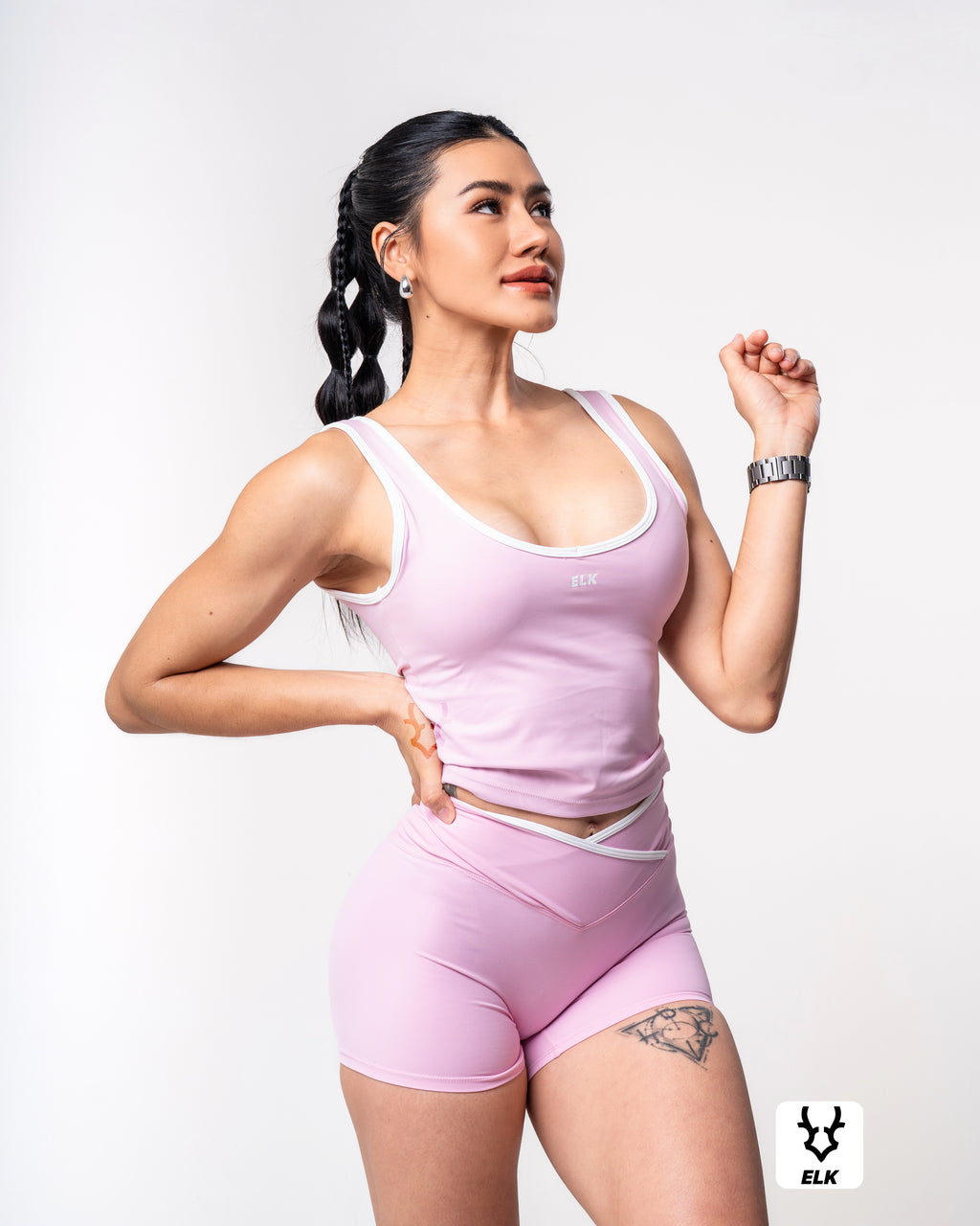 WHTLN Tank