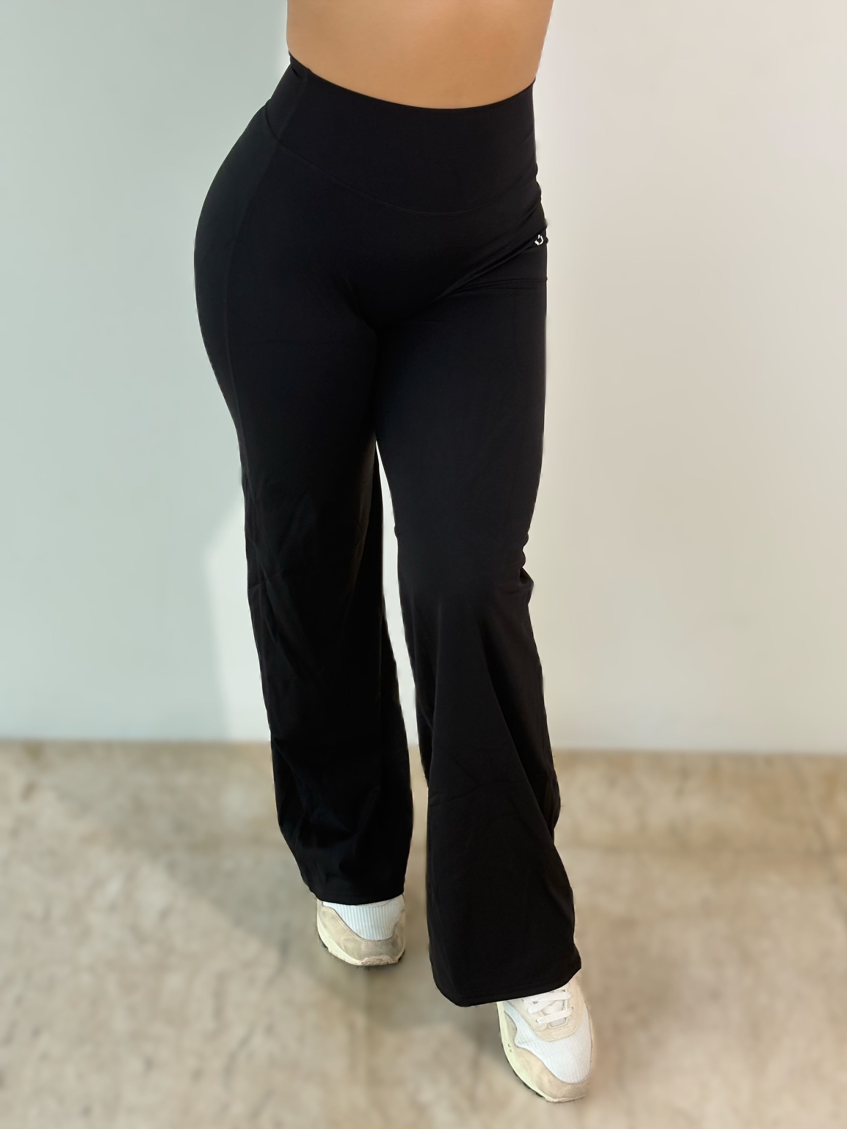 Signature Refine Pants