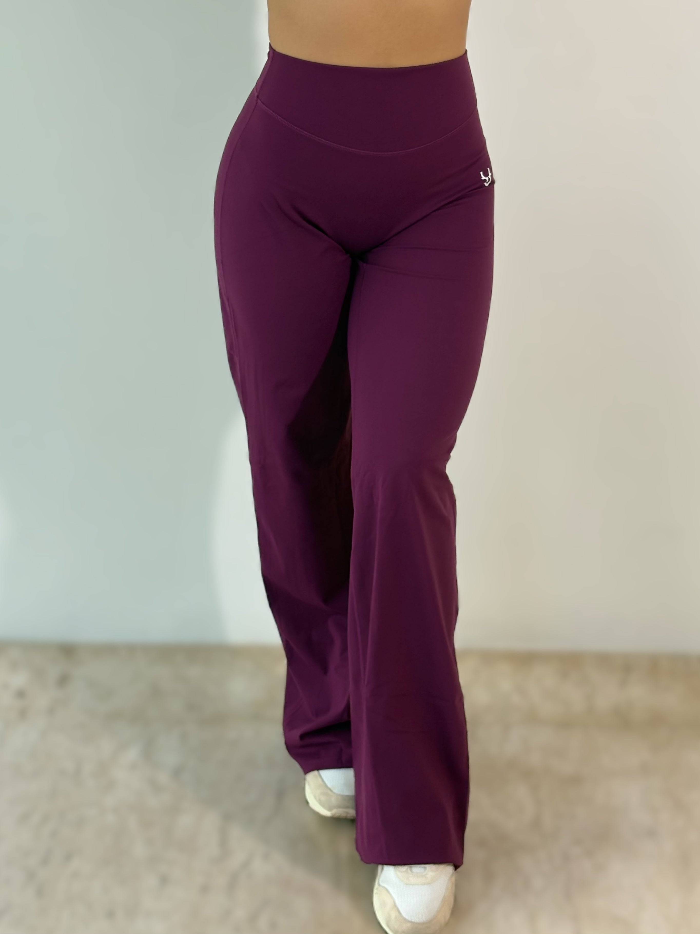 Signature Refine Pants