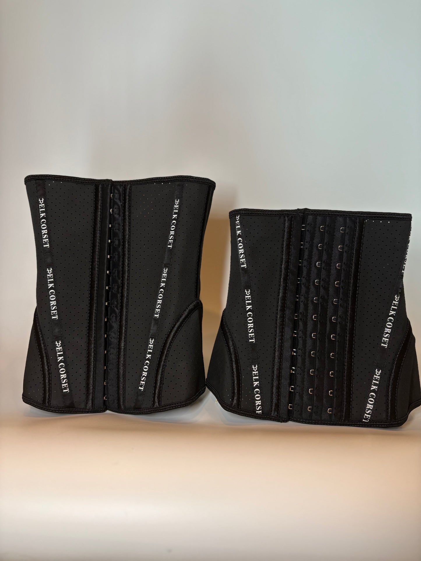 Premium Diva classic black corset 11"